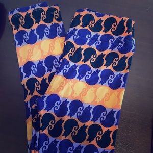 LulaRoe TWEEN leggings, perfect for Fall